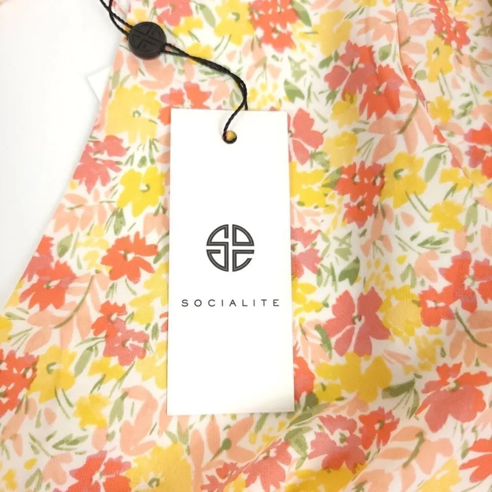 NWT Socialite Boho Floral Flutter Sleeve Cutout Fit and Flare Mini Dress Medium